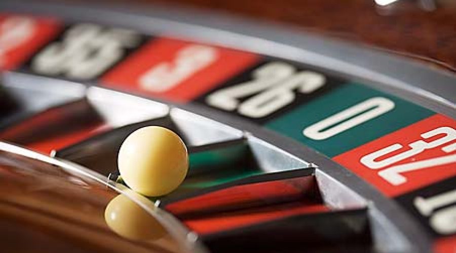 Illinois Casinos vs. Casino boats in Indiana