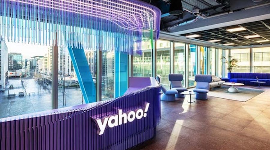 Someone needs to wake-up this ex-internet giant