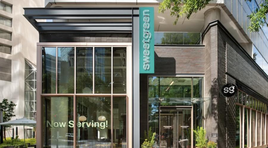 Fast casual chain is rethinking everything: Advertising?