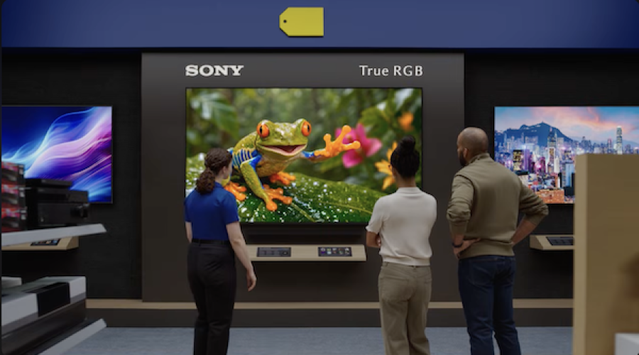 Consumer electronics retailer revamps C-suite ahead of CEO change